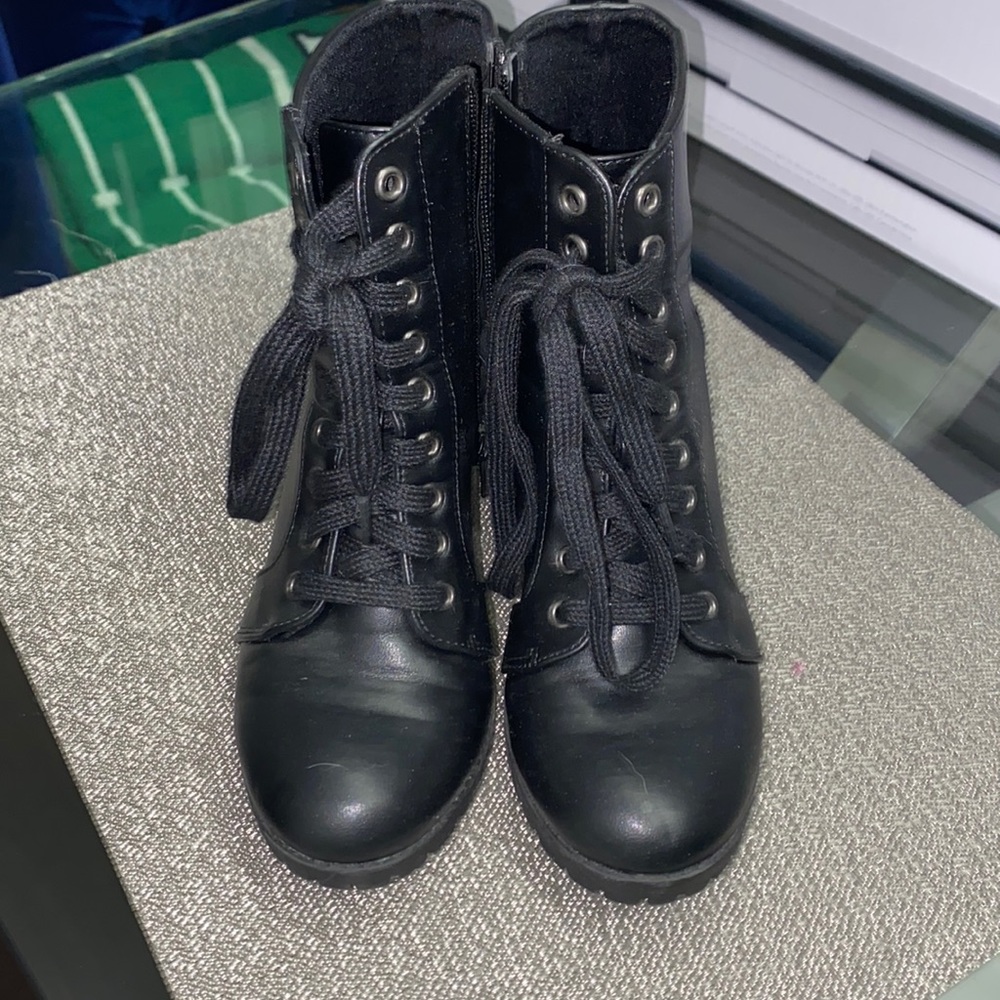 8W High Heels
